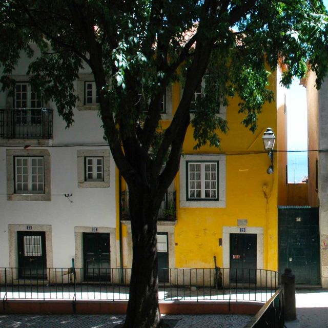 Lisbon: Old Town Walking Tour - Booking Process