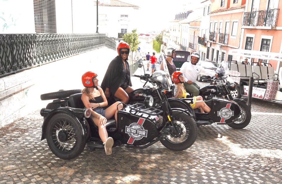 Lisbon : Private Motorcycle Sidecar Tour - Historic Mansion Discovery
