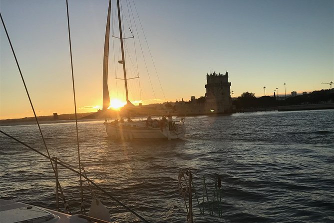 Lisbon River Sunset Sailing Cruise - Review Highlights