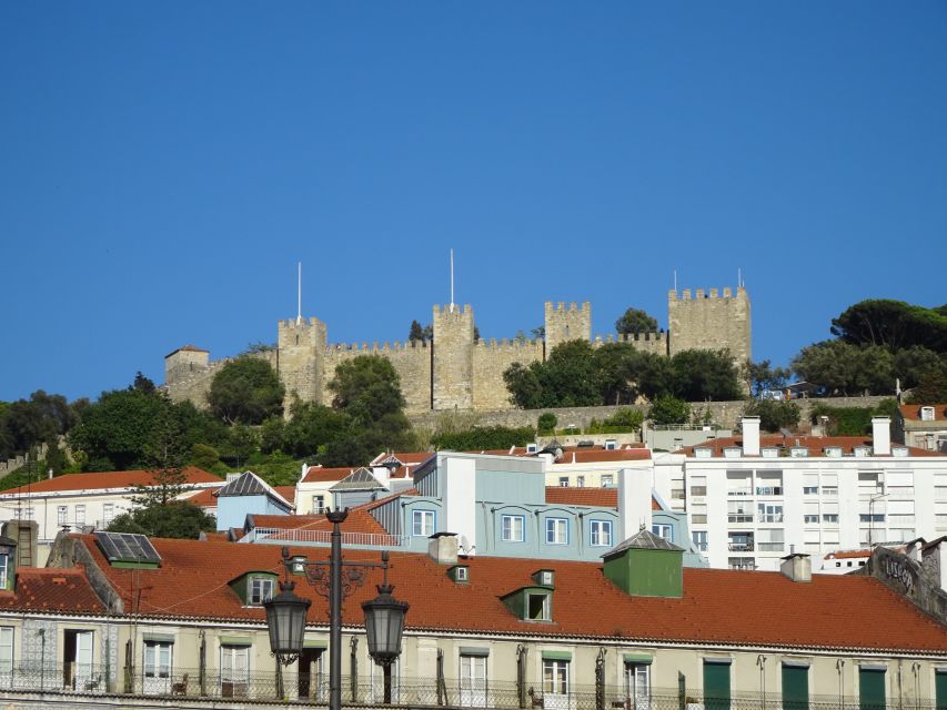 Lisbon Self-Guided Walking Tour and Scavenger Hunt - Accessibility and Flexibility