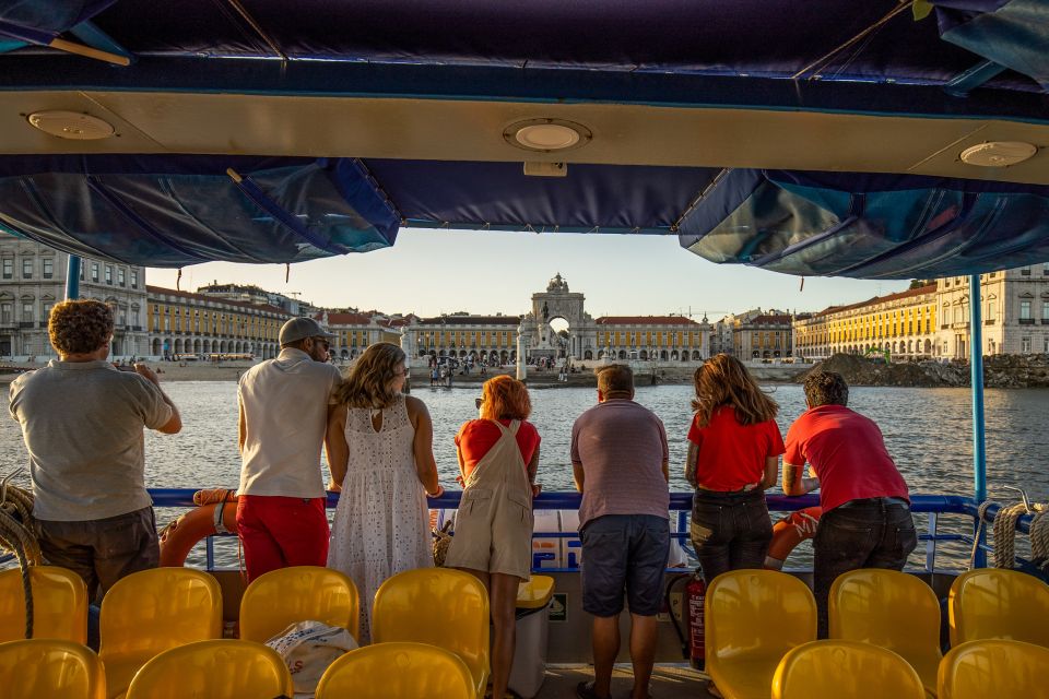 Lisbon: Sunset Cruise With Live DJ and Drinks - Summary of the Sunset Cruise