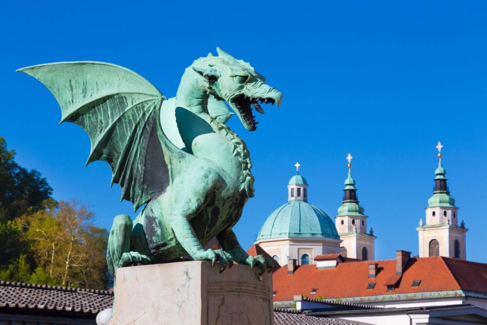 Ljubljana: Private 2h Sightseeing Walking Tour - UNESCO Legacy and Architectural Marvels