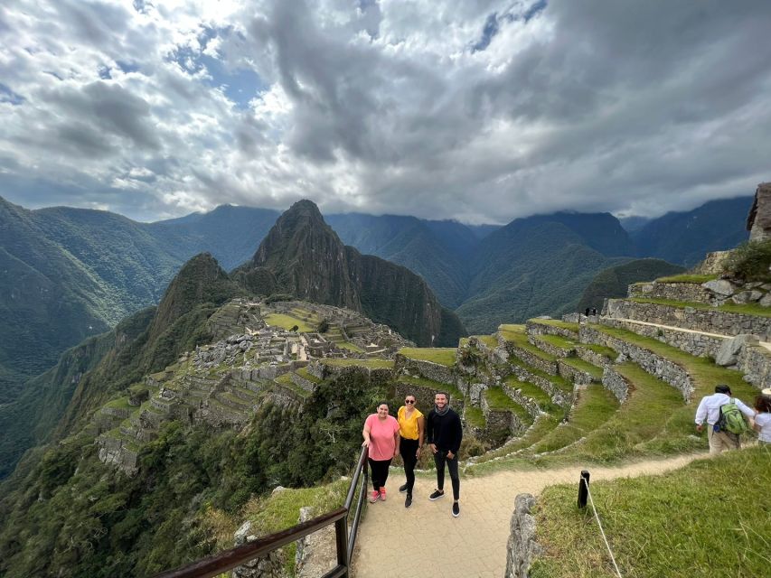 Machupicchu Exclusive Service Full Day - Common questions