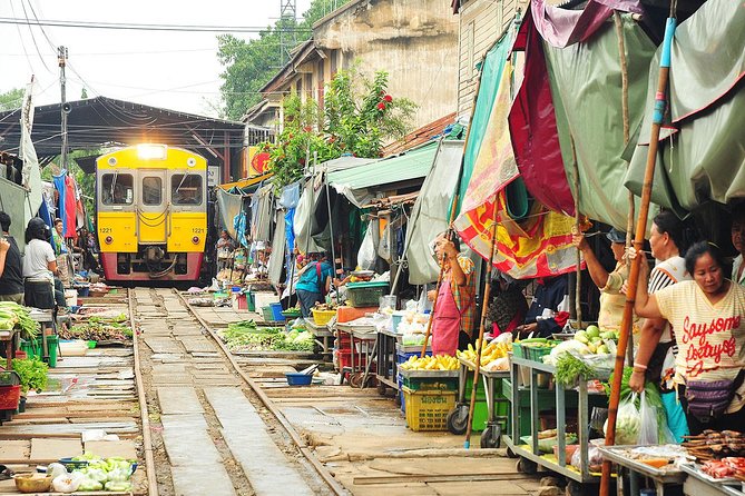 Maeklong Railway Market & Damnoensaduak Floating Market Tour (SHA Plus) - Reviews and Additional Information