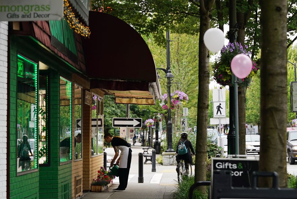 Maple Ridge: City Highlights Private Tour - Lunch and Refreshments