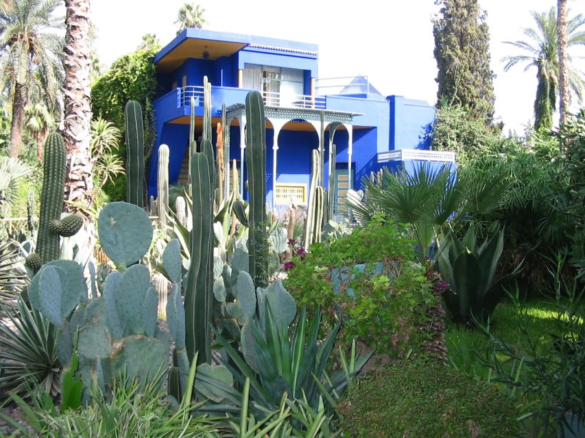 Marrakech Tour Gardens Majorelle, Menara & Anima Gardens - Common questions