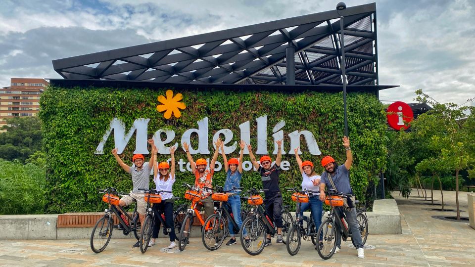 Medellín: City Tour by Electric Bike With Fruit & Coffee - Accessibility & Convenience