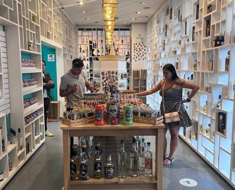 Mexico City: Tequila and Mezcal Museum Tour With Tasting - Review Highlights