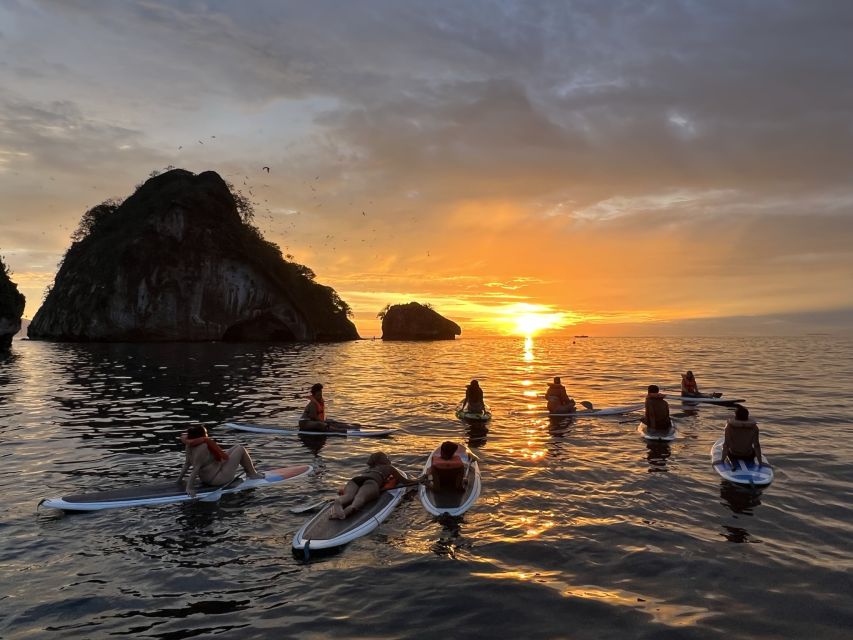 Mismaloya: Los Arcos Bioluminescent Waters Kayak & Cave Tour - Review Summary