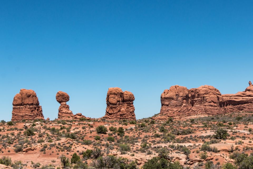 Moab: Arches National Park Self-Guided Driving Tour - Visitor Experience