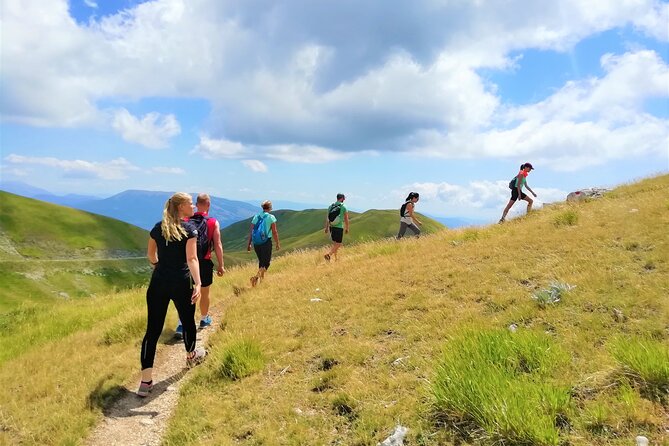 Monte Terminillo Hiking and Piediluco Full-Day Tour From Rome - Train Ride Back to Rome