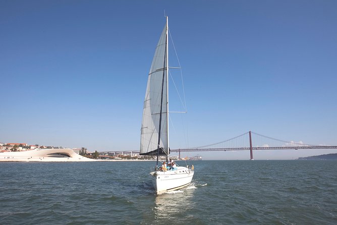 Morning Sailing Tour in Tagus River From Lisbon - Reviews and Additional Info