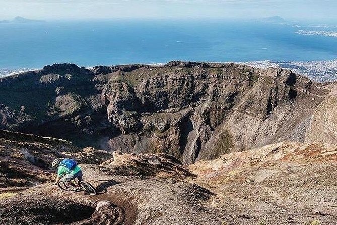 Mt Vesuvius E-Bike Tour - Group Size and Guide