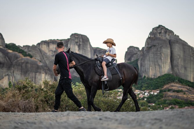 Mystical Sunset Horseback Ride in Meteora: 1-Hour Adventure - Scenic Sunset View and Beauty of Meteora