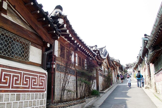 N Seoul Tower, Bukchon Hanok Village Morning Tour - Important Information