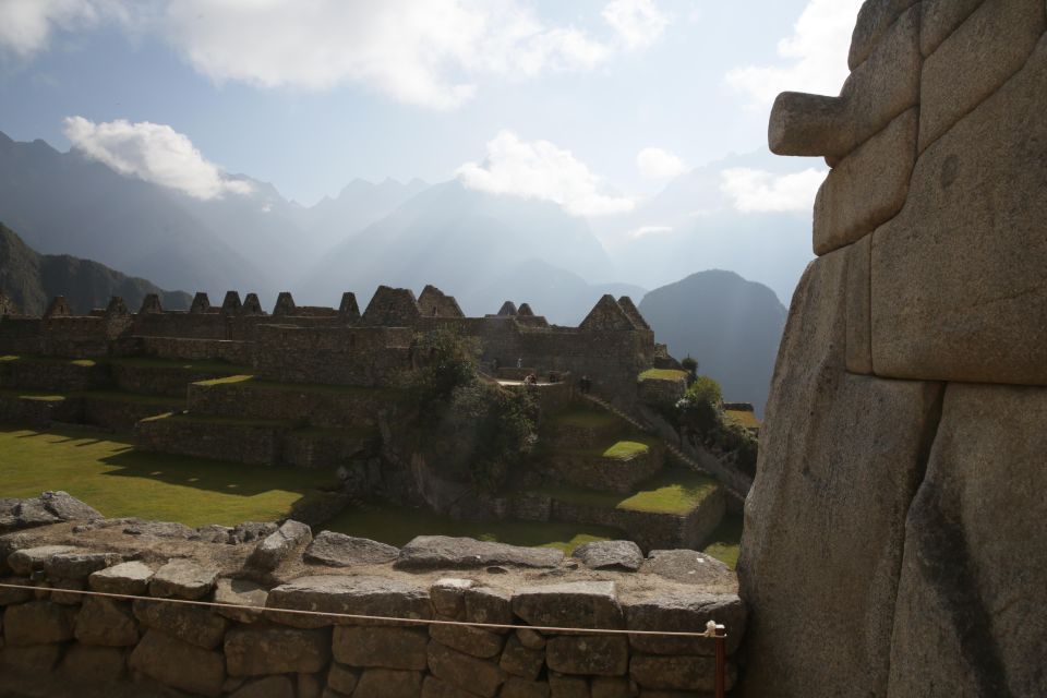 NEW *Machupicchu Entrance Ticket, Bus & Expert Guide - Transportation and Guides