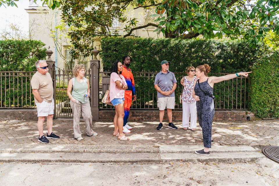 New Orleans: Garden District Food, Drinks & History Tour - Local Flavors