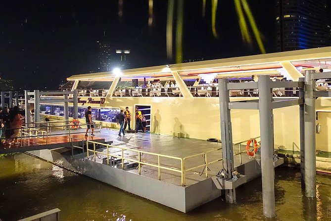 New Year Party : Chao Phraya Princess Dinner Cruise With Return Transfer - Common questions