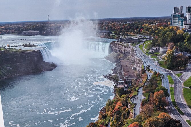 Niagara Falls Day Tour With Boat From Mississauga Hotels - Common questions