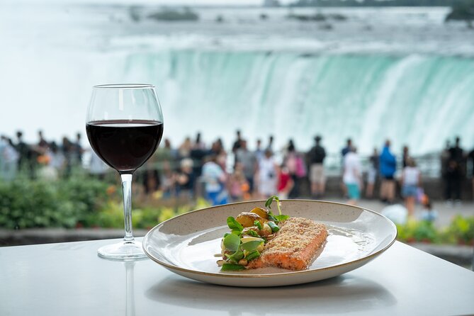 Niagara Falls Evening Tour With Boat Ride - Positive Feedback