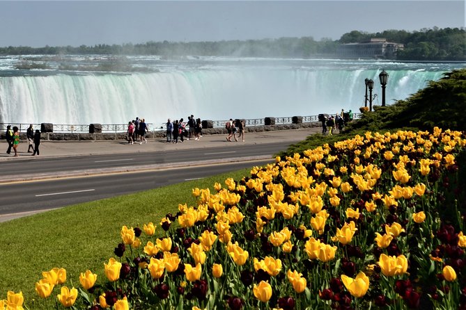 Niagara Falls Guided 9 Hour Day Trip With Round-Trip Transfer - Lowest Price Guarantee