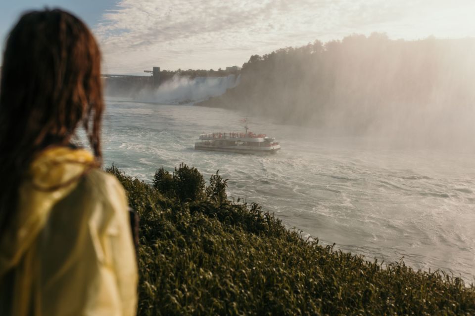 Niagara Falls: Walking Tour With Journey Behind the Falls - Review Summary