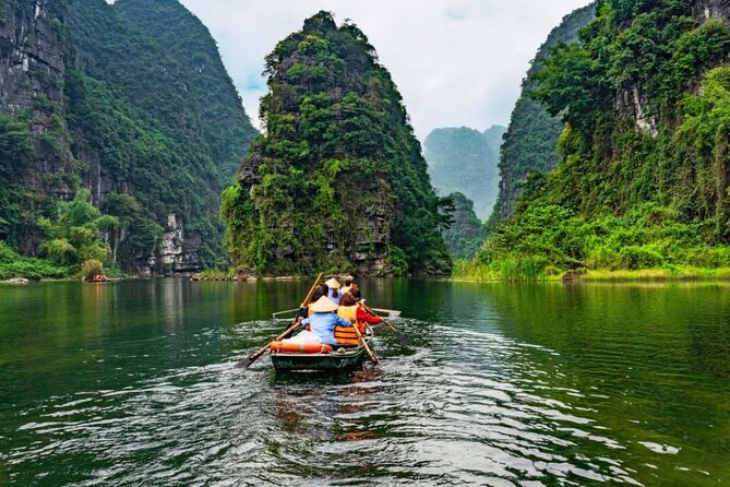 Ninh Binh Full Day-Hoa Lu Temple & Biking, Tam Coc Boat Trip, Dragon Mountain - Tour Pricing and Reservations