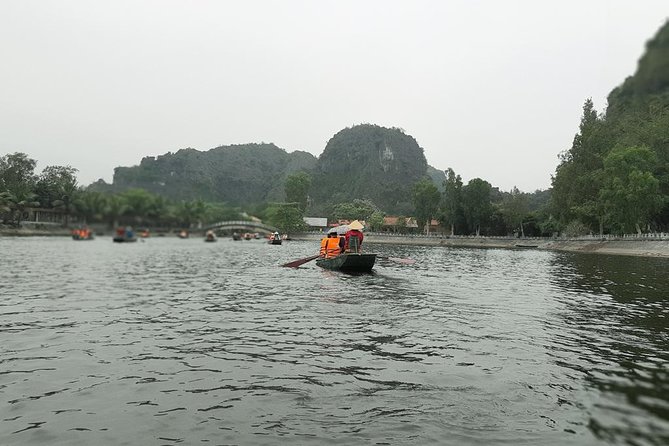 Ninh Binh Full-Day Tour From Hanoi to Hoa Lu, Tam Coc & Mua Cave via Boat & Bike - Common questions