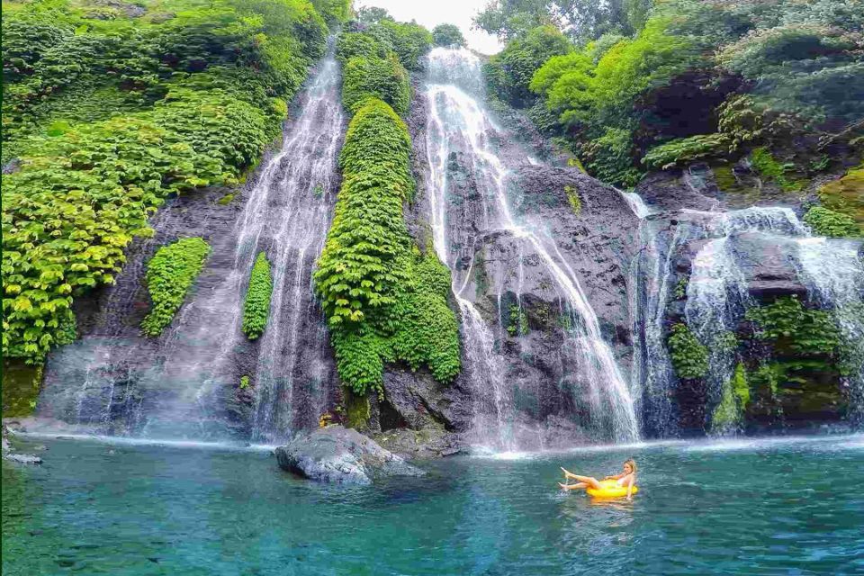 North Bali: Banyumala Waterfall and Ulun Danu Beratan Temple - Local Market Delights in Candikuning