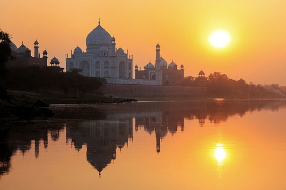 One-Way Transfer To Agra & Jaipur From Delhi /Delhi & Jaipur - Enjoyable Journey