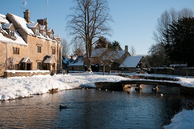 Oxford, Cotswolds and Stratford-Upon-Avon With Traditional Christmas Lunch - Festive Activities