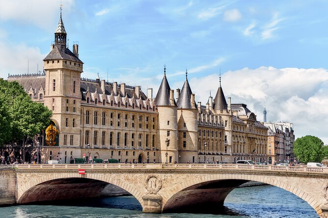 Paris in a Day VIP and Private Tour With Pick-Up and Drop-Off - Customer Reviews
