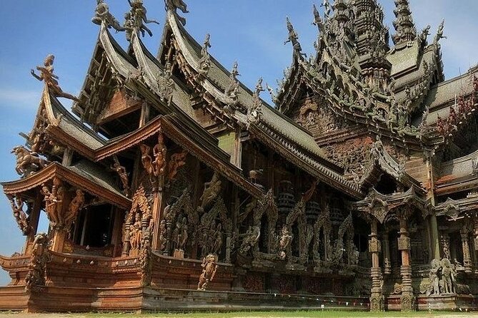 Pattaya City, The Sanctuary Of Truth, & Gems Gallery Shopping Tour - Tour Inclusions