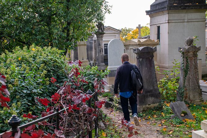 Père Lachaise Cemetery Tour: A Stroll Through Immortal History - Historical Significance