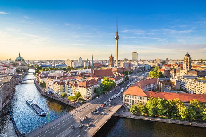 Perfect Day in Berlin Highlights Tour With a Car and Guide - Dining Recommendations Along the Way