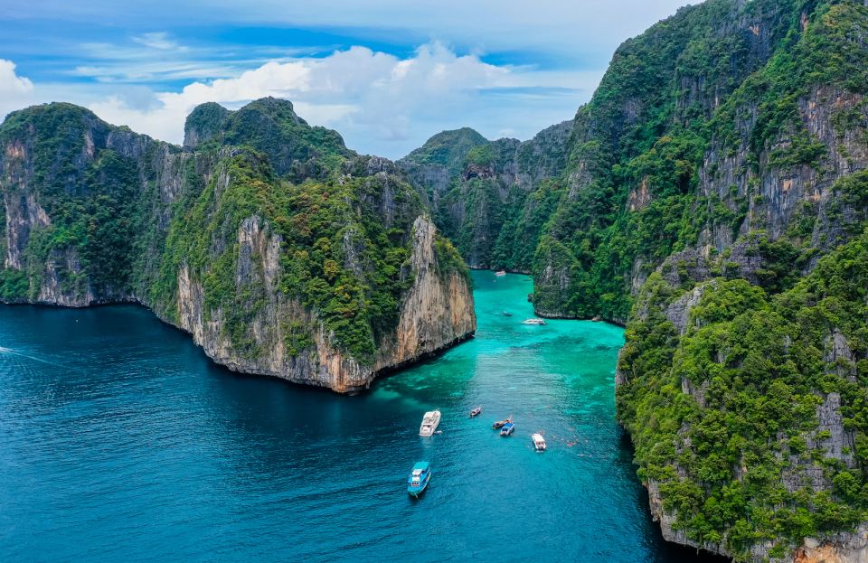 Phuket: Full Day Speed Boat Tour Phi Phi and Bamboo Island - Location and Additional Details