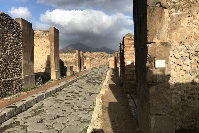 Pompeii - Small Group Tour - Booking Details