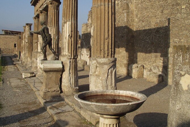 Pompeii With Wine Tasting and Lunch From Naples - Transportation Details