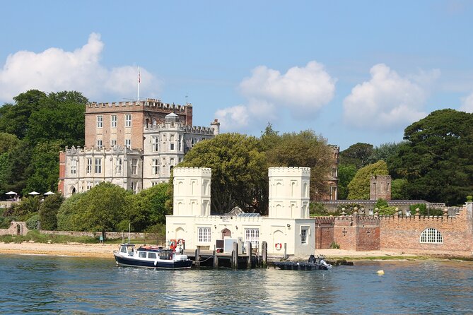 Poole Harbour and Island Cruise From Poole - Background