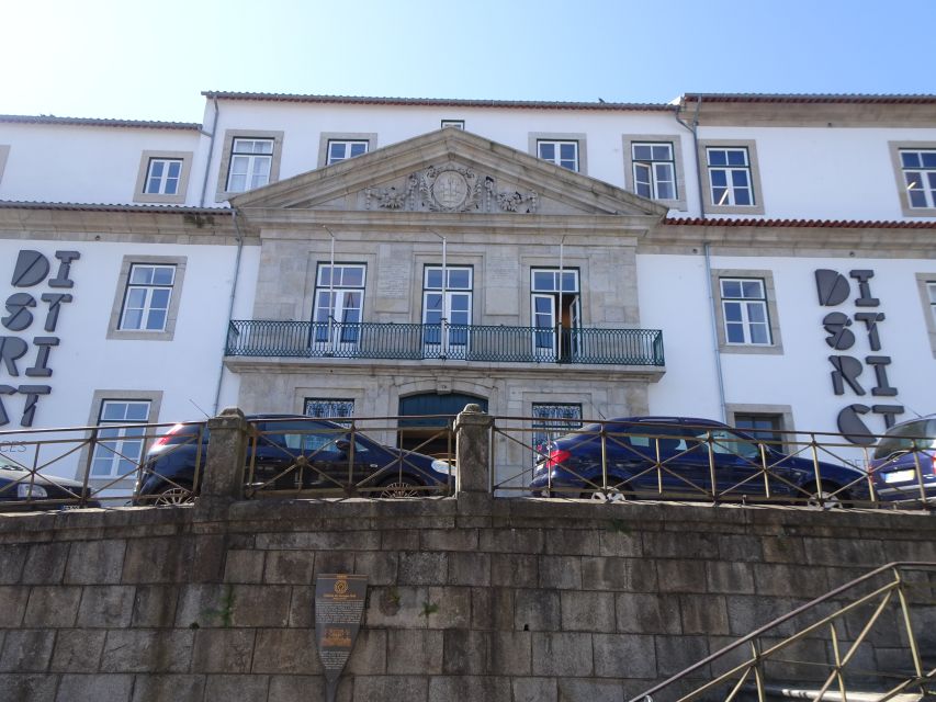 Porto Self-Guided Walking Tour and Scavenger Hunt - Additional Notes