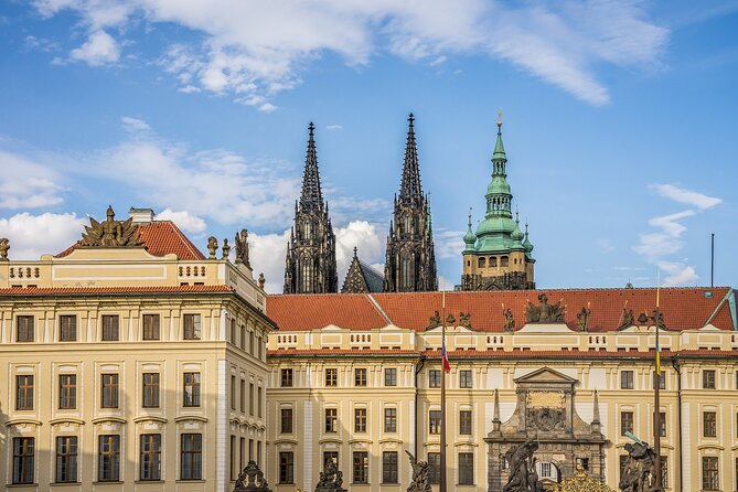 Prague Castle Complex: Small-Group Introduction Tour - Common questions