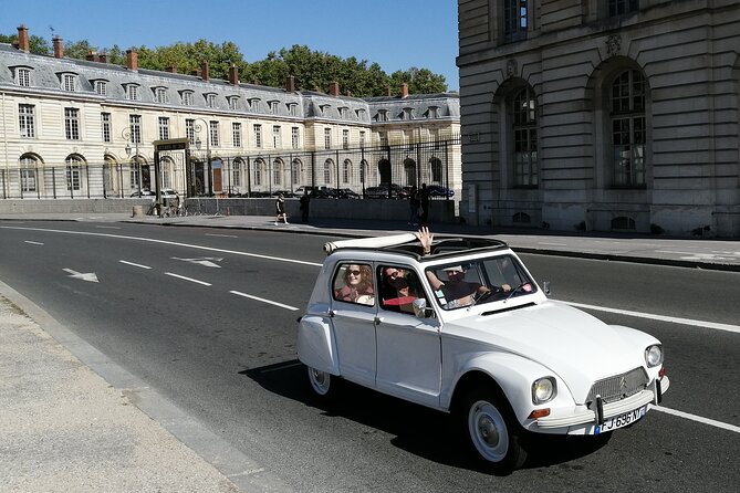 Private 1 Hour Tour of Versailles in a Vintage Car (2cv) - Exclusive Photo Opportunities