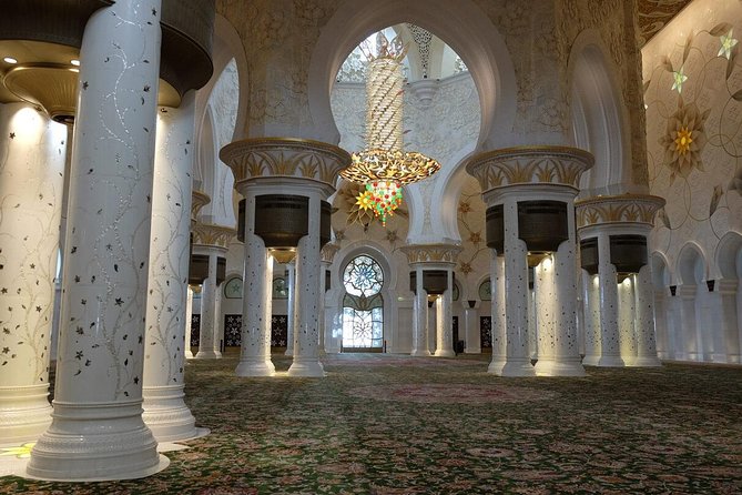 Private Abu Dhabi Sheikh Zayed Mosque With Louver Museum & Emirates Place Tea - Booking Information