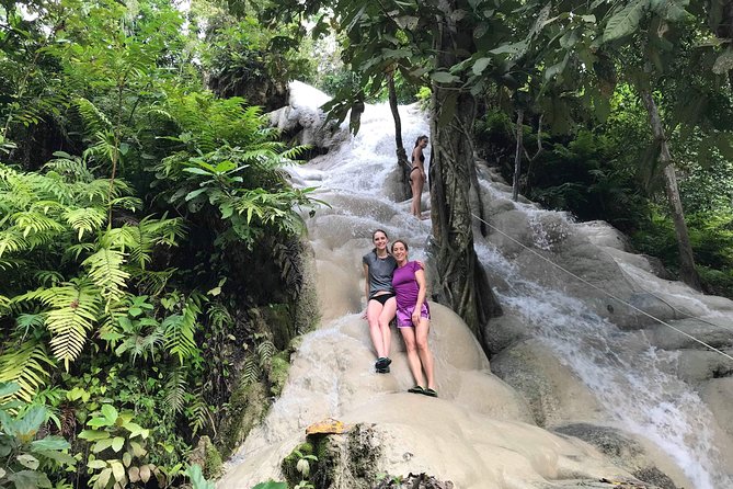 Private Chiang Mai Tour to Bua Thong Waterfalls and Ziplining - Reviews and Ratings Overview