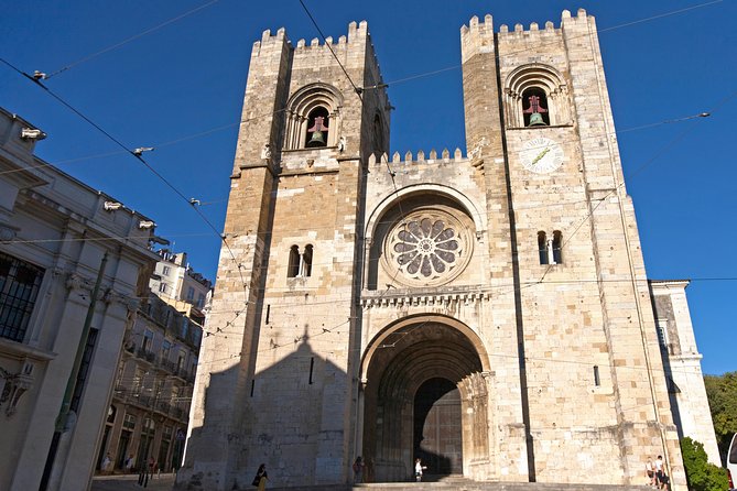 Private City Tour: Highlights of Lisbon - Personalized Experience With Local Guides