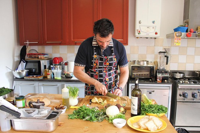 Private Cooking Class With a Florentine Local in His Home Kitchen - Chef Alessios Teaching Style