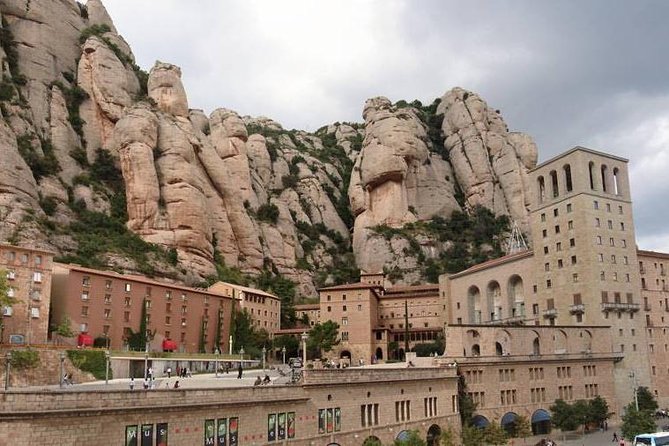Private Day Trip From Barcelona to Montserrat - Common questions