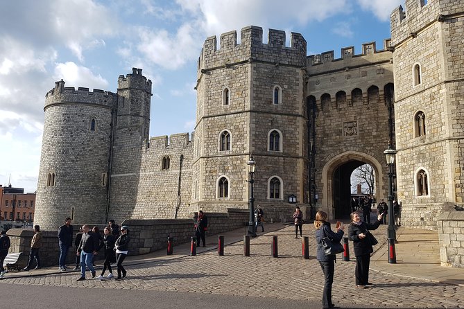 Private Driver to Visit London, Windsor, Bath, Stonehenge or Oxford - Additional Information and Resources