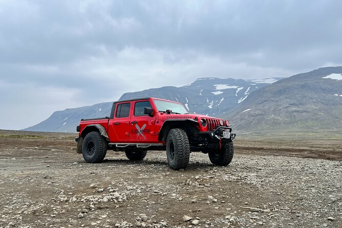 Private Enhanced Golden Circle 4X4 Tour in Iceland - Safety Measures