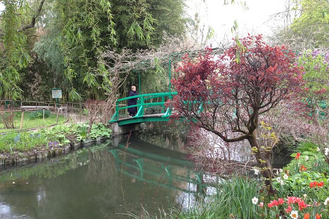 Private Giverny Tour for 1-2 Persons, Pick up & Drop Incl - Common questions